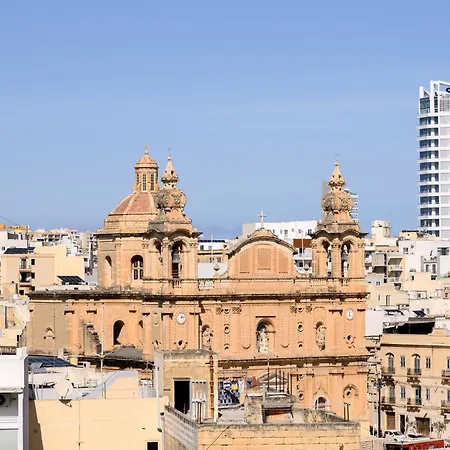 F9 Room 1, Private Double Room With Private Bathroom In Shared Flat Msida Exterior photo