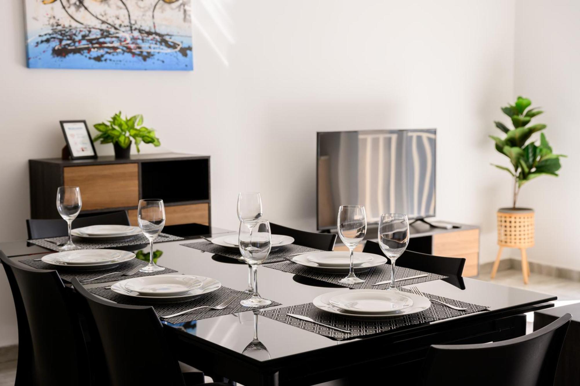 Homestay F9 1, Private Double With Private Bathroom In Shared Flat Msida