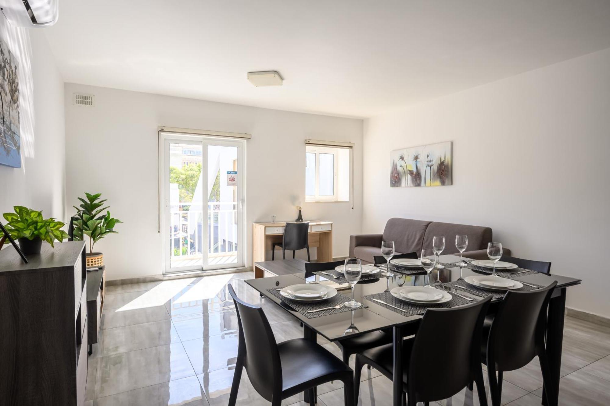 Homestay F9 1, Private Double With Private Bathroom In Shared Flat Msida