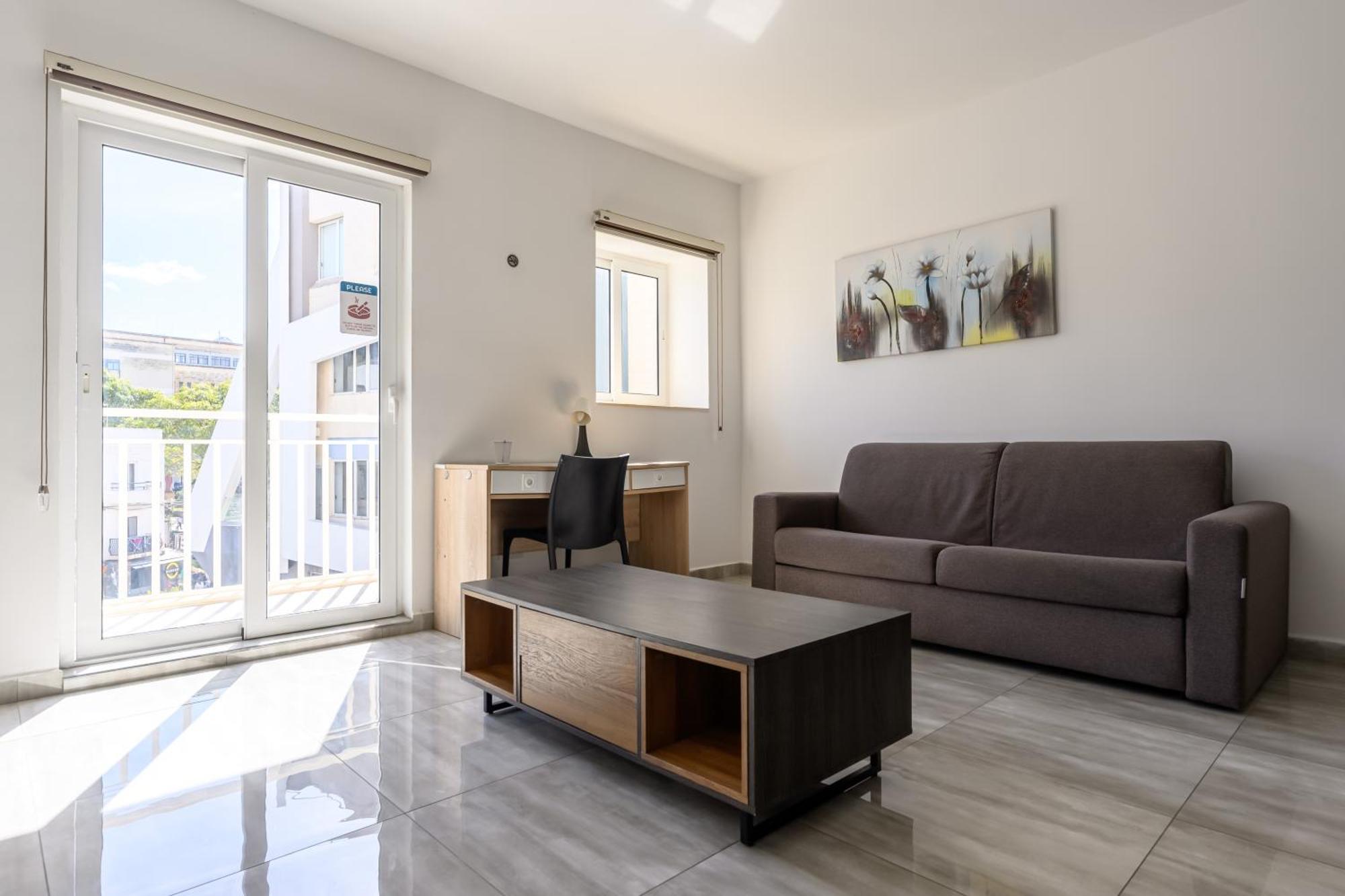 Homestay F9 1, Private Double With Private Bathroom In Shared Flat