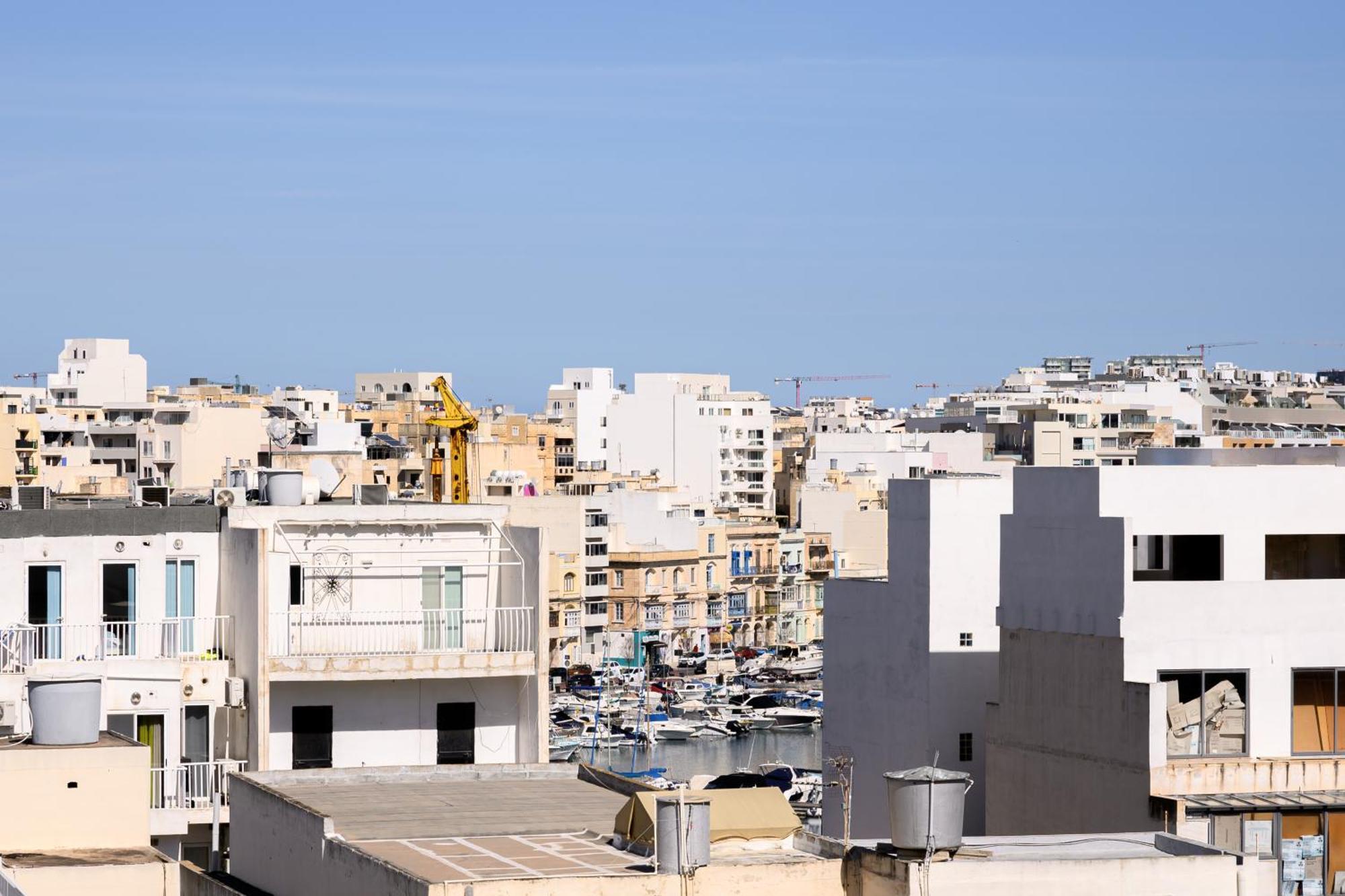 F9 1, Private Double With Private Bathroom In Shared Flat Msida